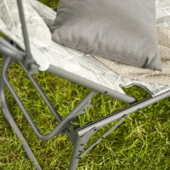 Camping*SIENA GARDEN Natura Campingliege | recyceltes Polyester grau